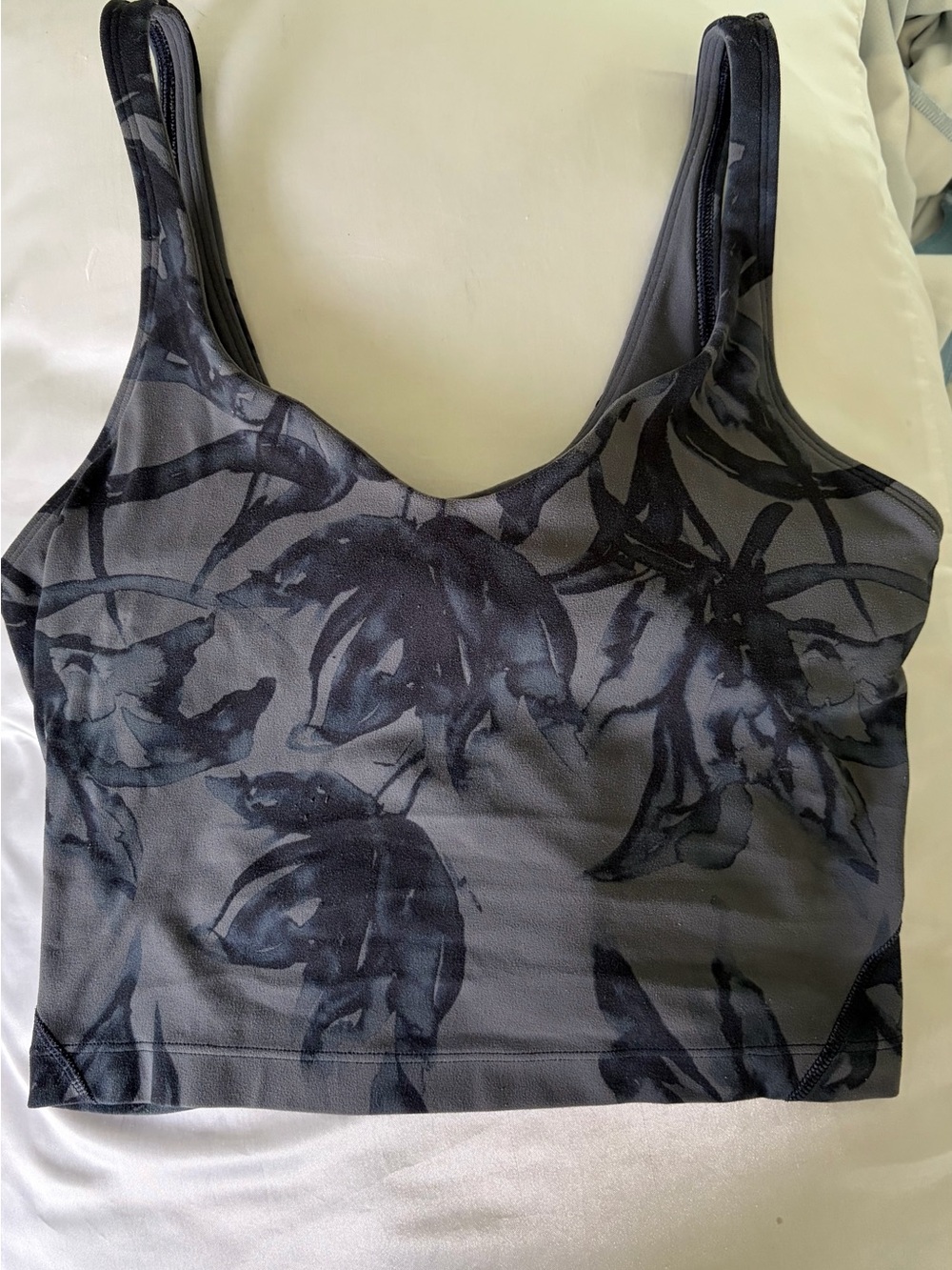 lululemon athletica Black & Charcoal Floral-Print Align Tank